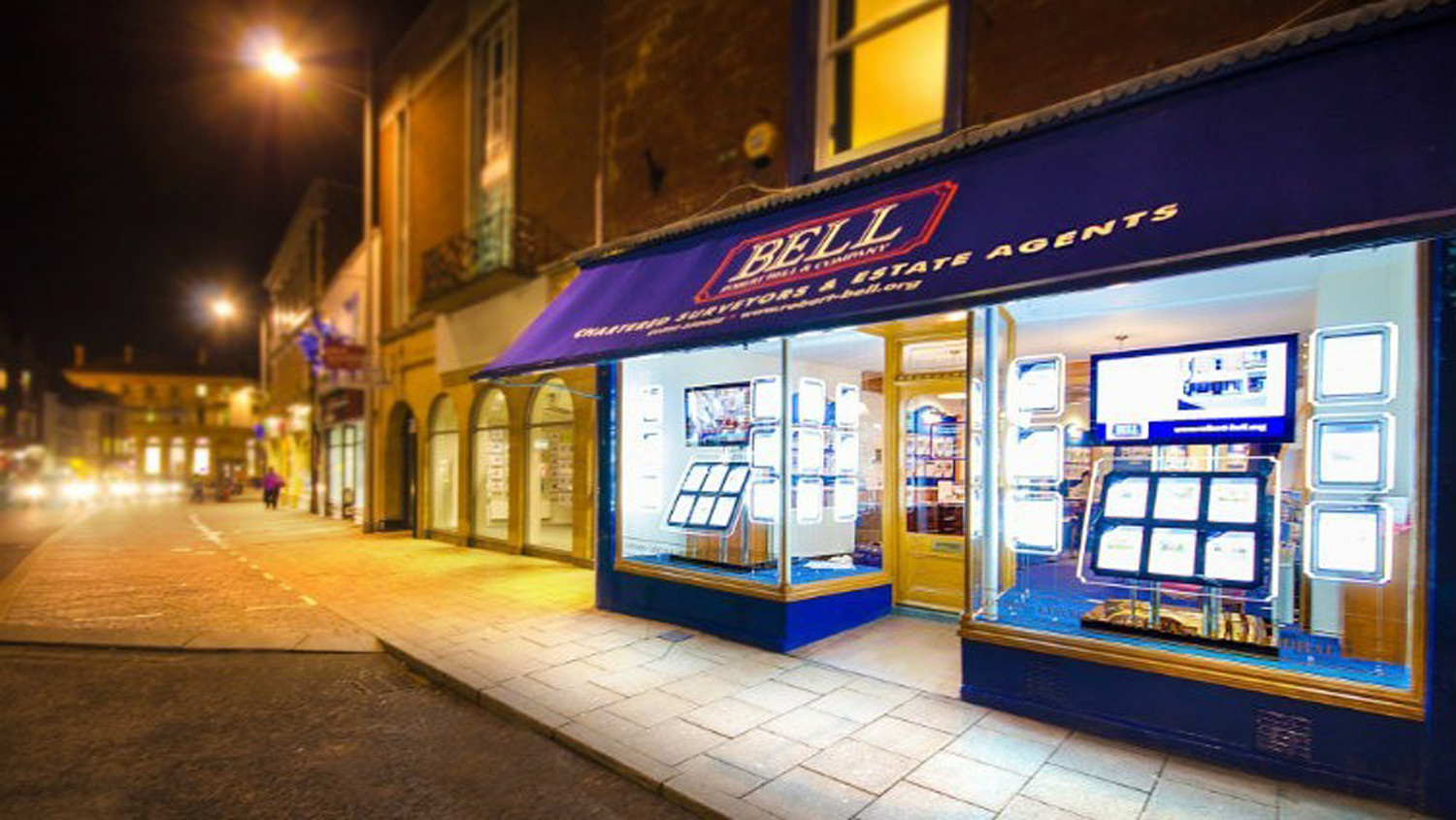 Robert Bell Lincoln Office